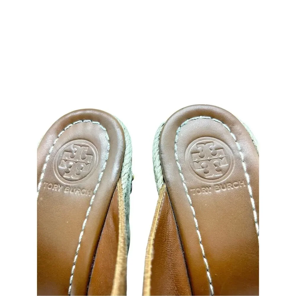 Tory Burch Bailey Sandals Caramel Suede Upper Espadrille Wedge Size 7 Gold Logo